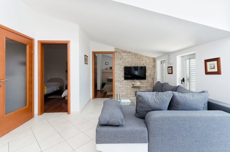 Apartments Valbruna