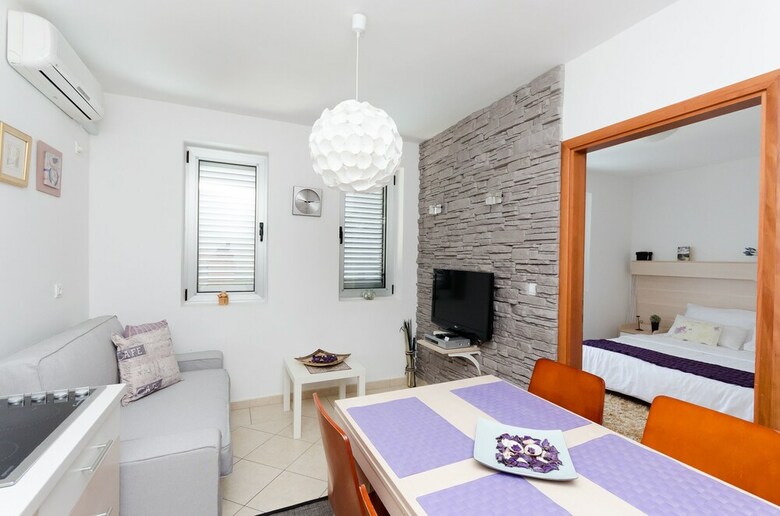 Apartments Valbruna