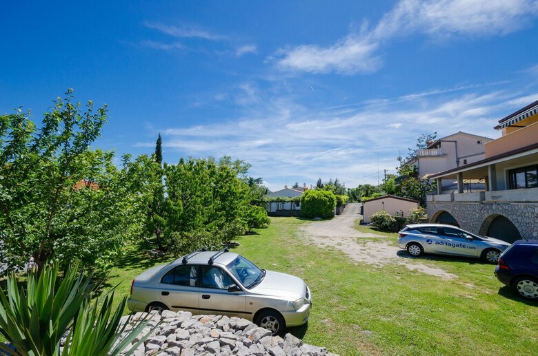 Apartments Biserka