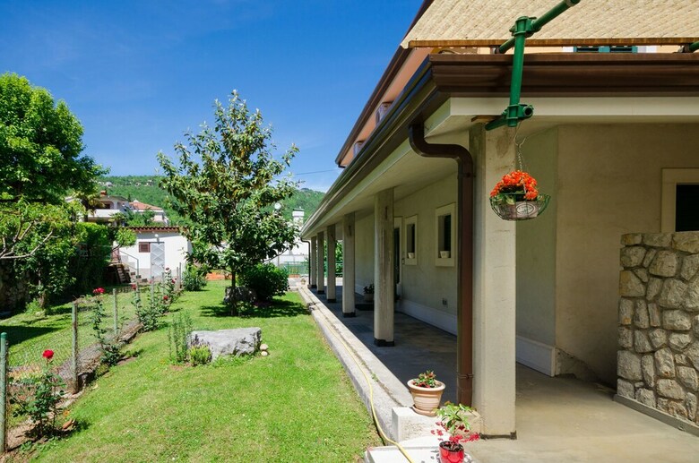 Apartments Biserka