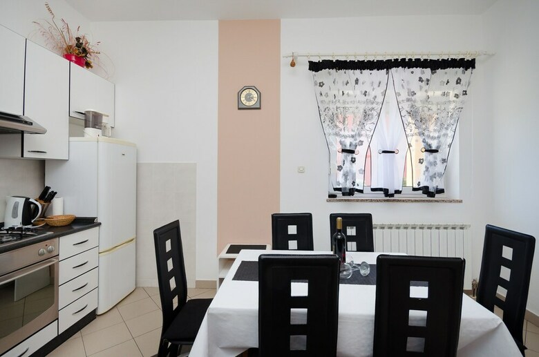 Apartments Mirjana
