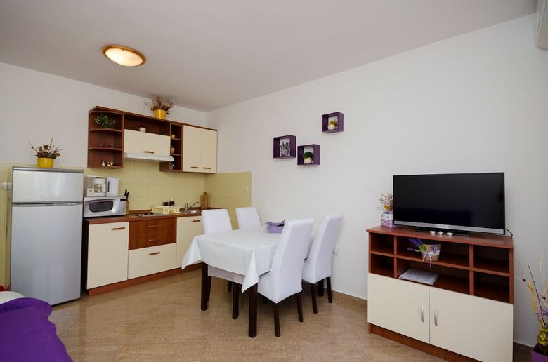 Apartments Mirjana