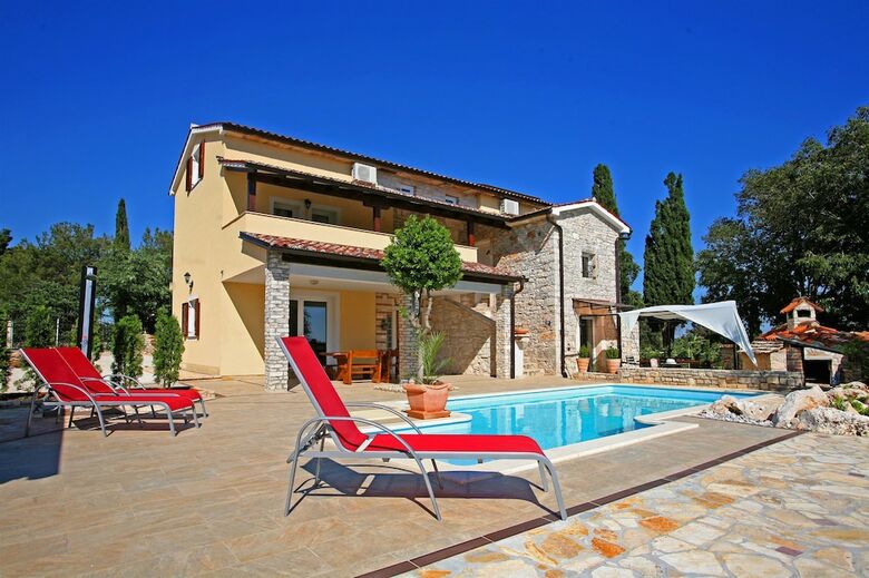 Villa Flores
