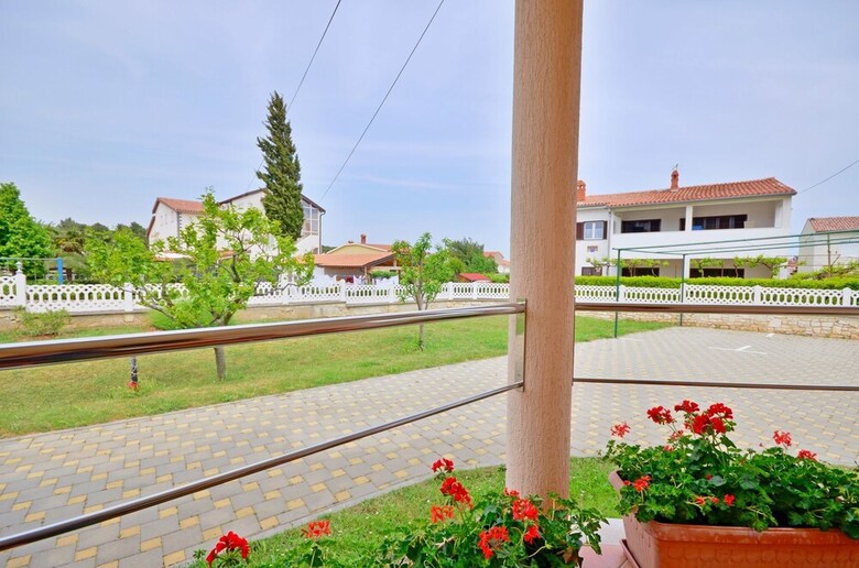 Apartments Bogeti?