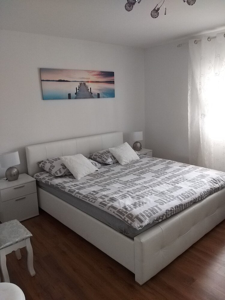 Apartment Zoran