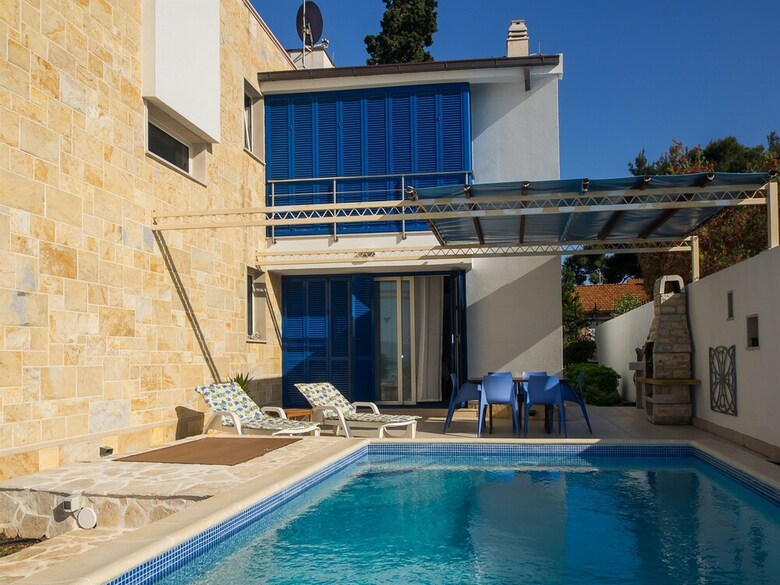 Villa House Violet