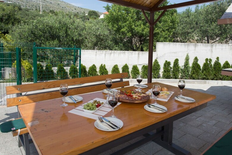 Villa Honey
