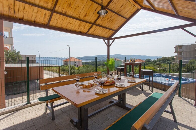 Villa Honey