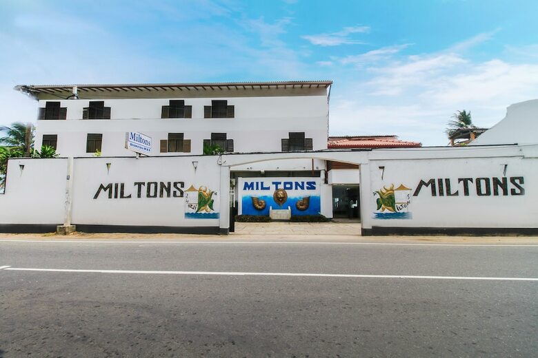 Hotel Oyo 251 Milton Beach Resort