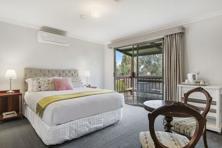 Bed & Breakfast Shambhala Guesthouse