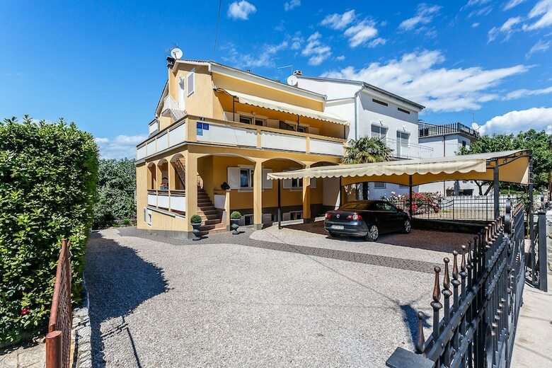 Apartments And Rooms Gordana
