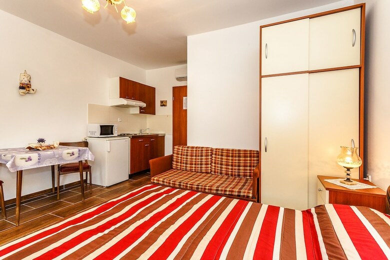 Apartments And Rooms Gordana