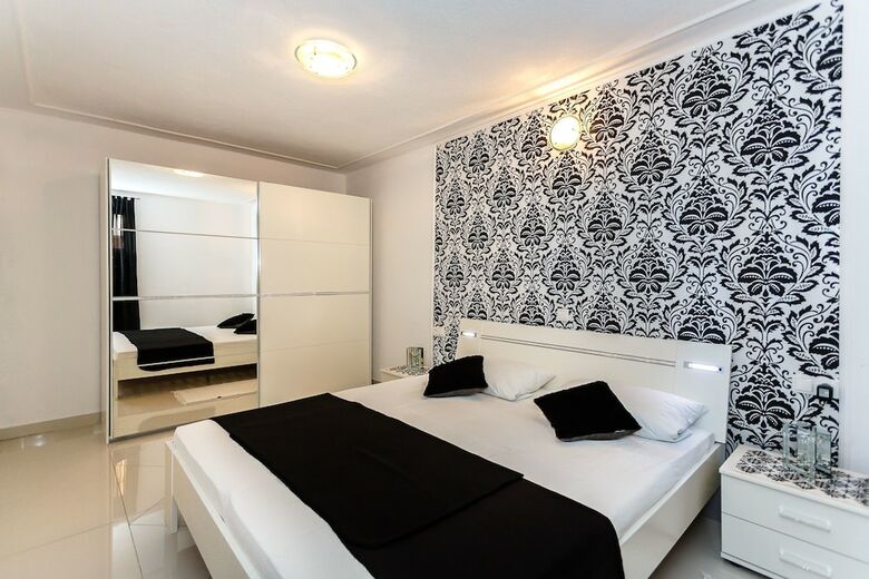 Apartments And Rooms Gordana