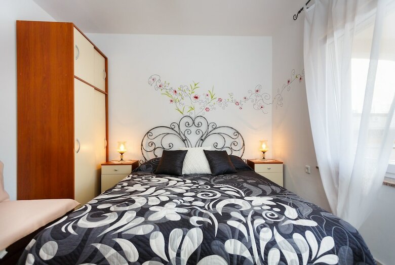 Apartments And Rooms Gordana