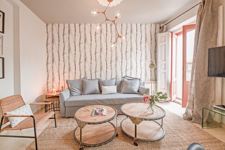 Apartamentos Apto La Latina Plaza Cascorro Ecm18