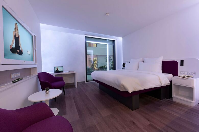Hotel Yotelair Istanbul Airport Airside