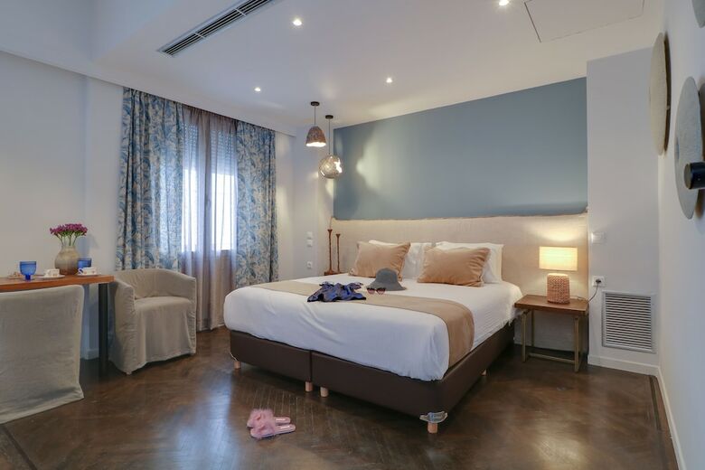 Apartamentos Athinn Residence