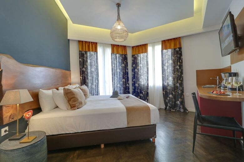 Apartamentos Athinn Residence