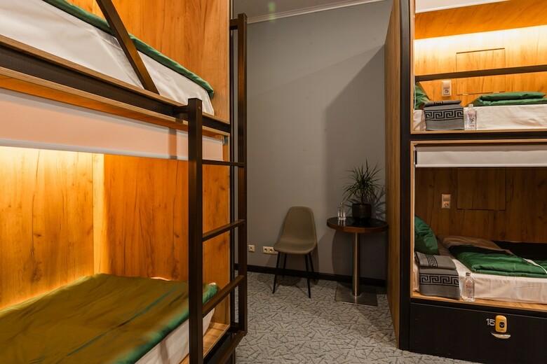 Hostal M&dhost - Hostel