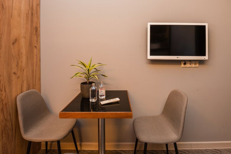 Hostal M&dhost - Hostel