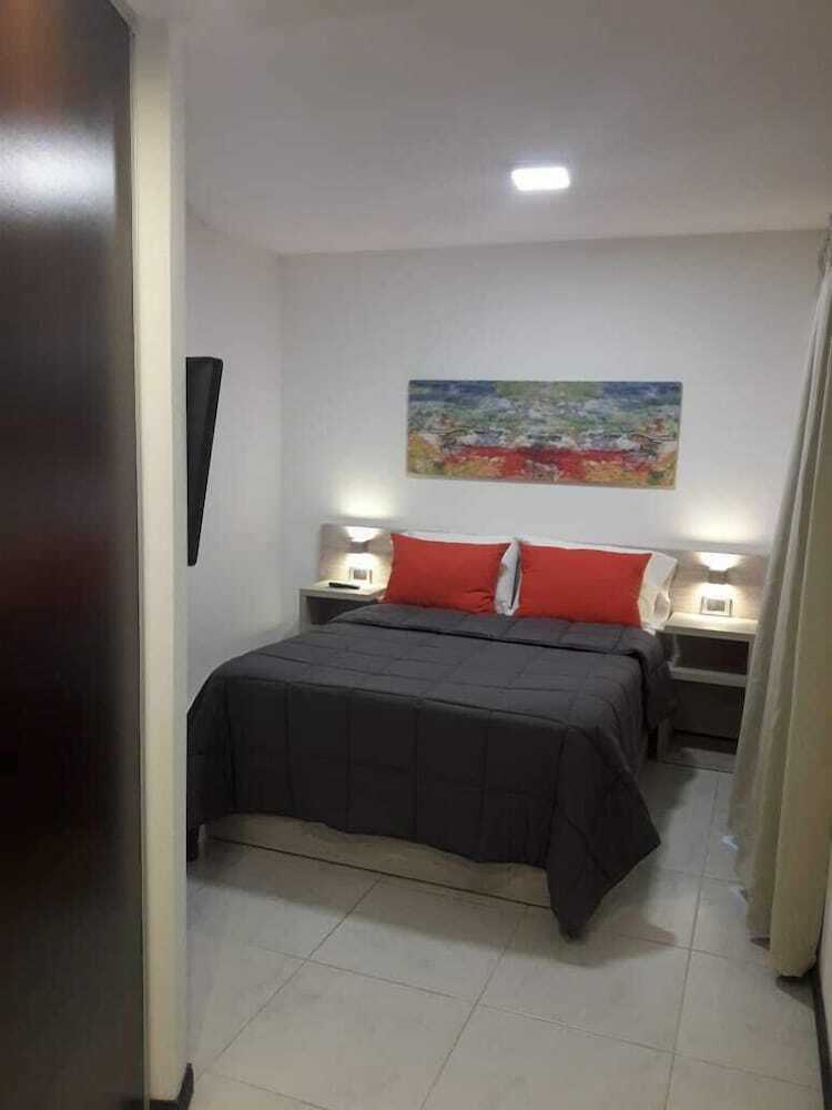 Apartamentos Torre Sofitel