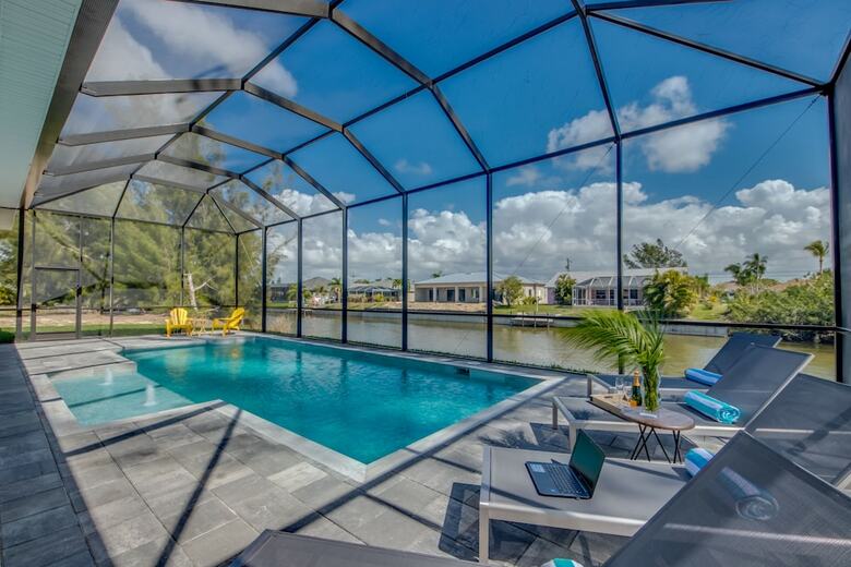 Villa Malibu By Vacationhit