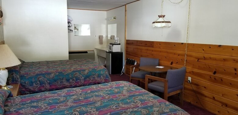 Hotel Springcreek Inn