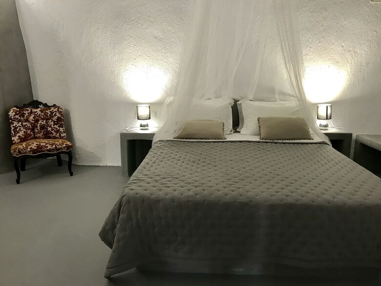 Hotel 1812 Caves 'n Mansion