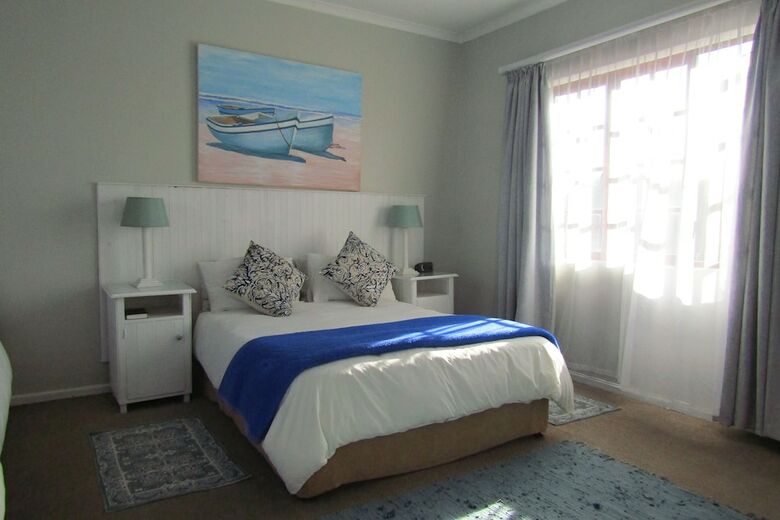 Bed & Breakfast Blouberg Dolphin Inn