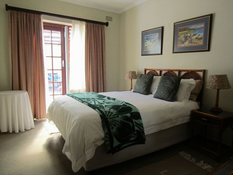 Bed & Breakfast Blouberg Dolphin Inn