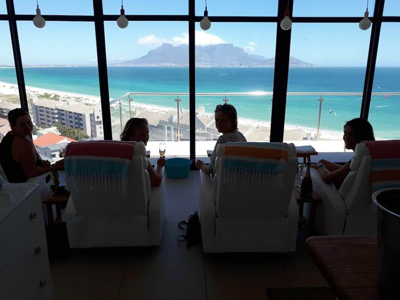 Bed & Breakfast Blouberg Dolphin Inn