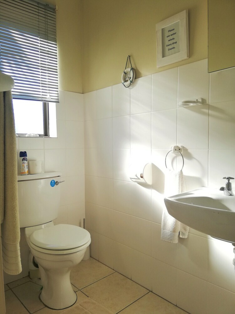 Bed & Breakfast Blouberg Dolphin Inn