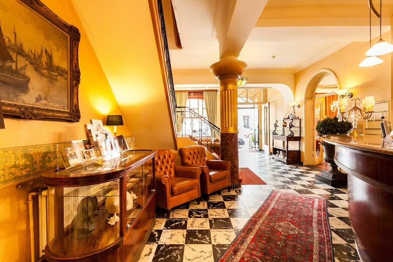 Avenue Boutique Hotel