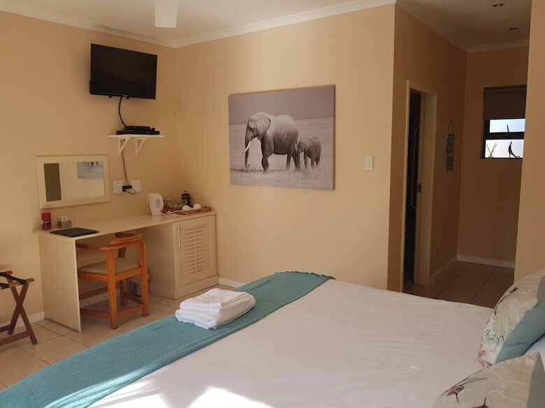 Sunbirds B&B - Adults Only