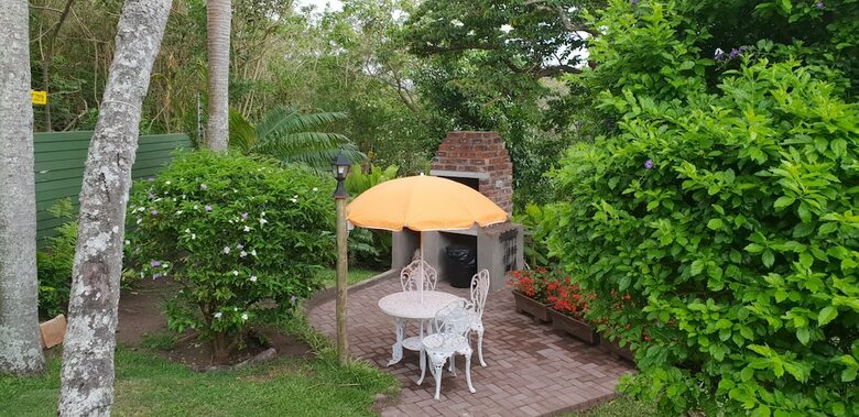 Sunbirds B&B - Adults Only