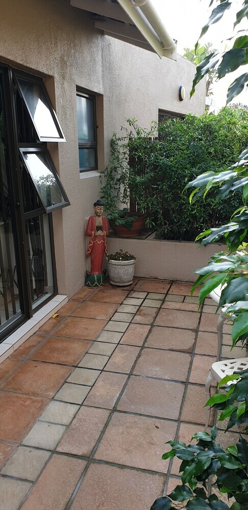 Sunbirds B&B - Adults Only