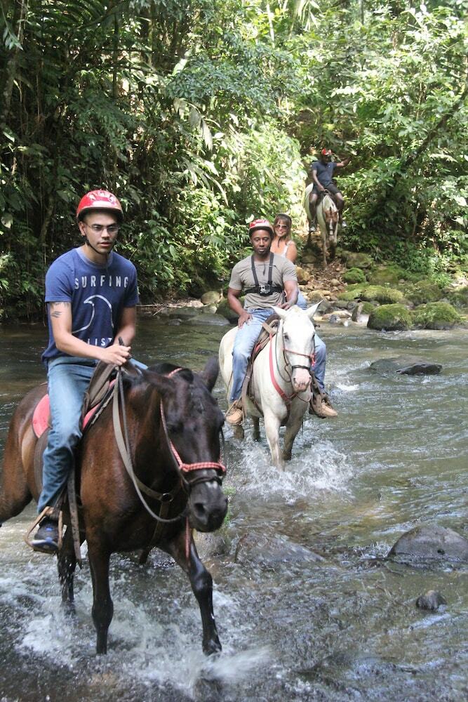 Hotel Hacienda Pozo Azul