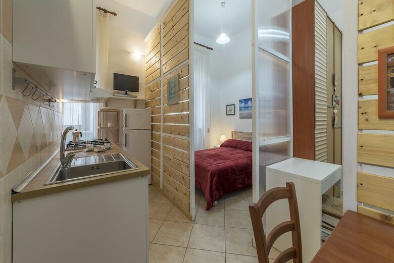 Apartamento Vittorio Emmanuele & Colosseo Studio