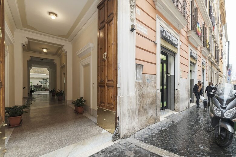 Apartamento Vittorio Emmanuele & Colosseo Studio