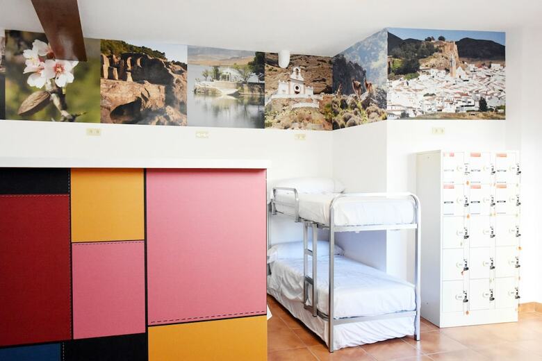 Apartamentos Holidays2caminito Del Rey