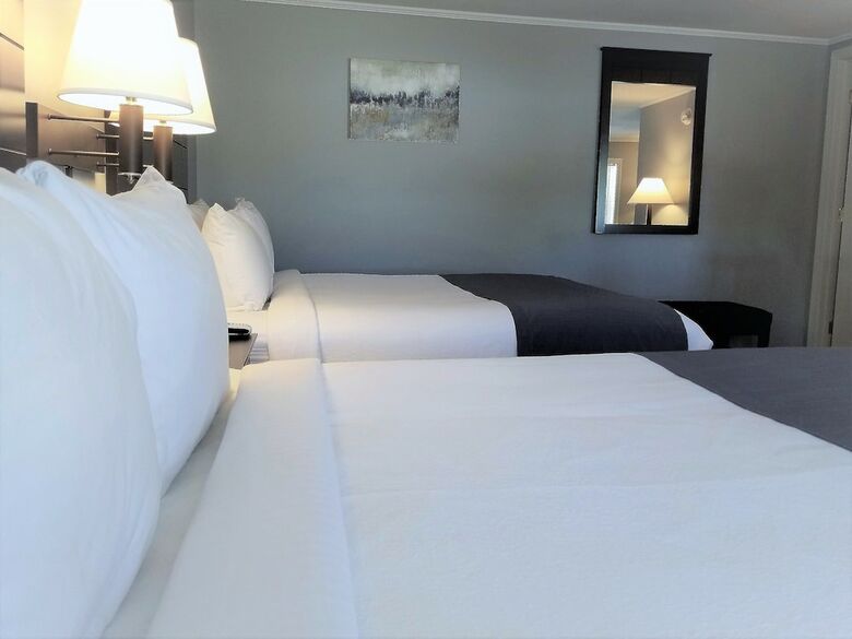 Motel Mt Madison Inn & Suites