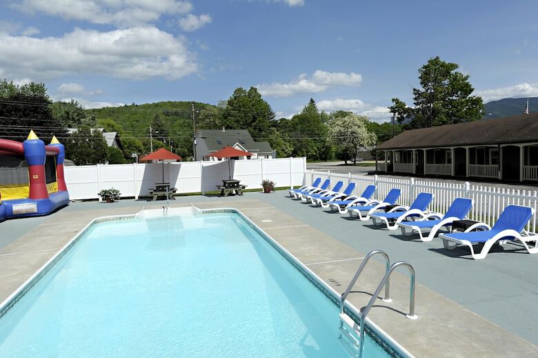 Motel Mt Madison Inn & Suites