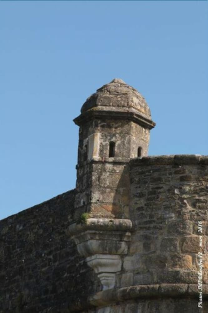 Bed & Breakfast Chambres D'hotes Lasarroques