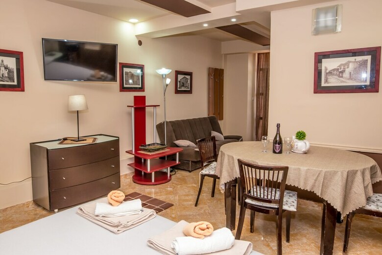 Hotel Jovan Apartments