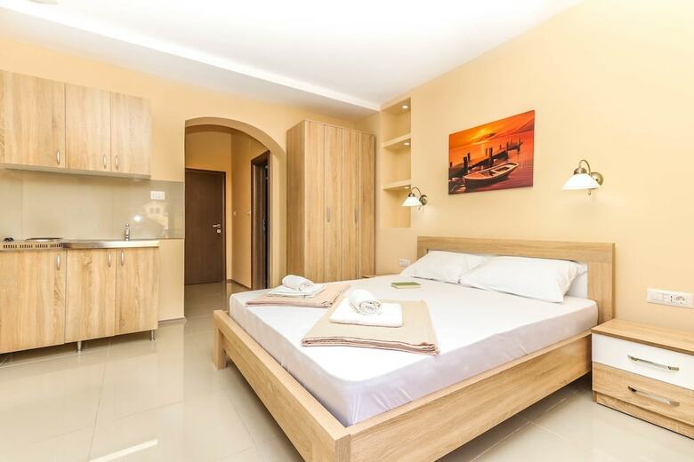Hotel Jovan Apartments
