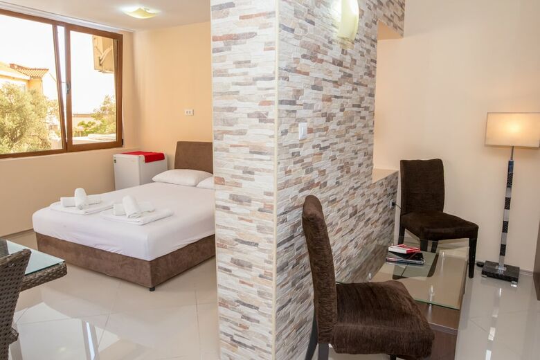 Hotel Jovan Apartments
