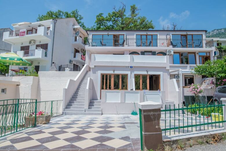Hotel Jovan Apartments
