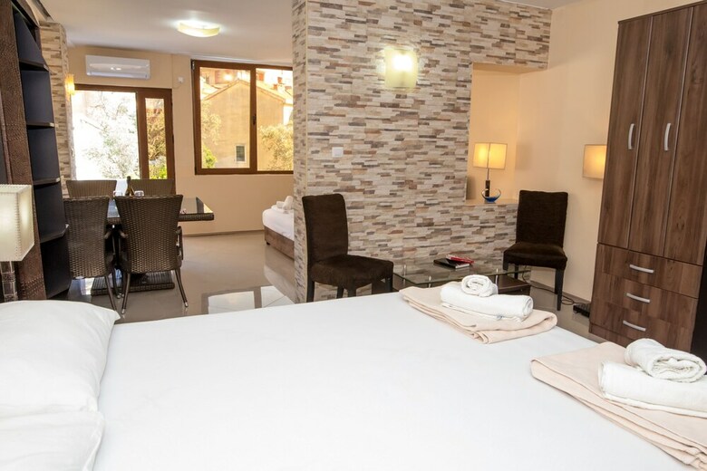 Hotel Jovan Apartments