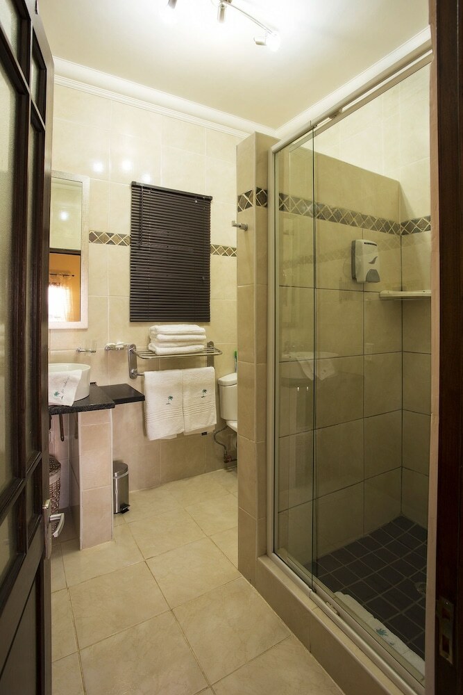The Royal Palm Bed & Breakfast