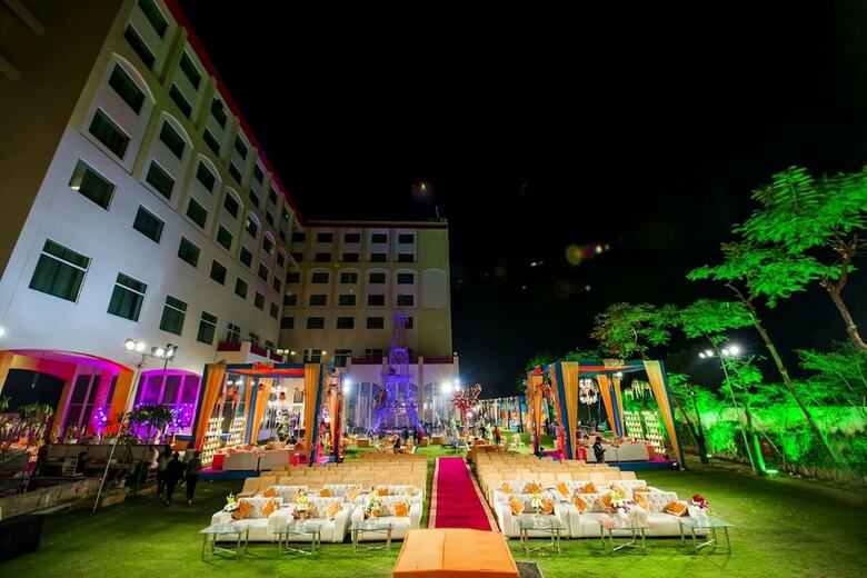 Hotel Ramada By Wyndham Jaipur Jaisinghpura